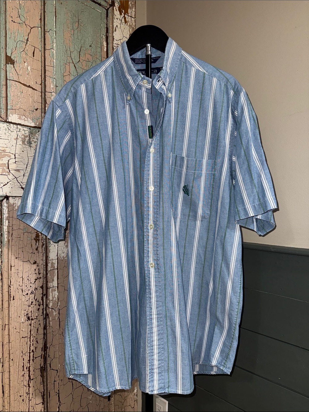 Vintage Nautica Men’s Medium Blue Green Striped Short Sleeve Button Down